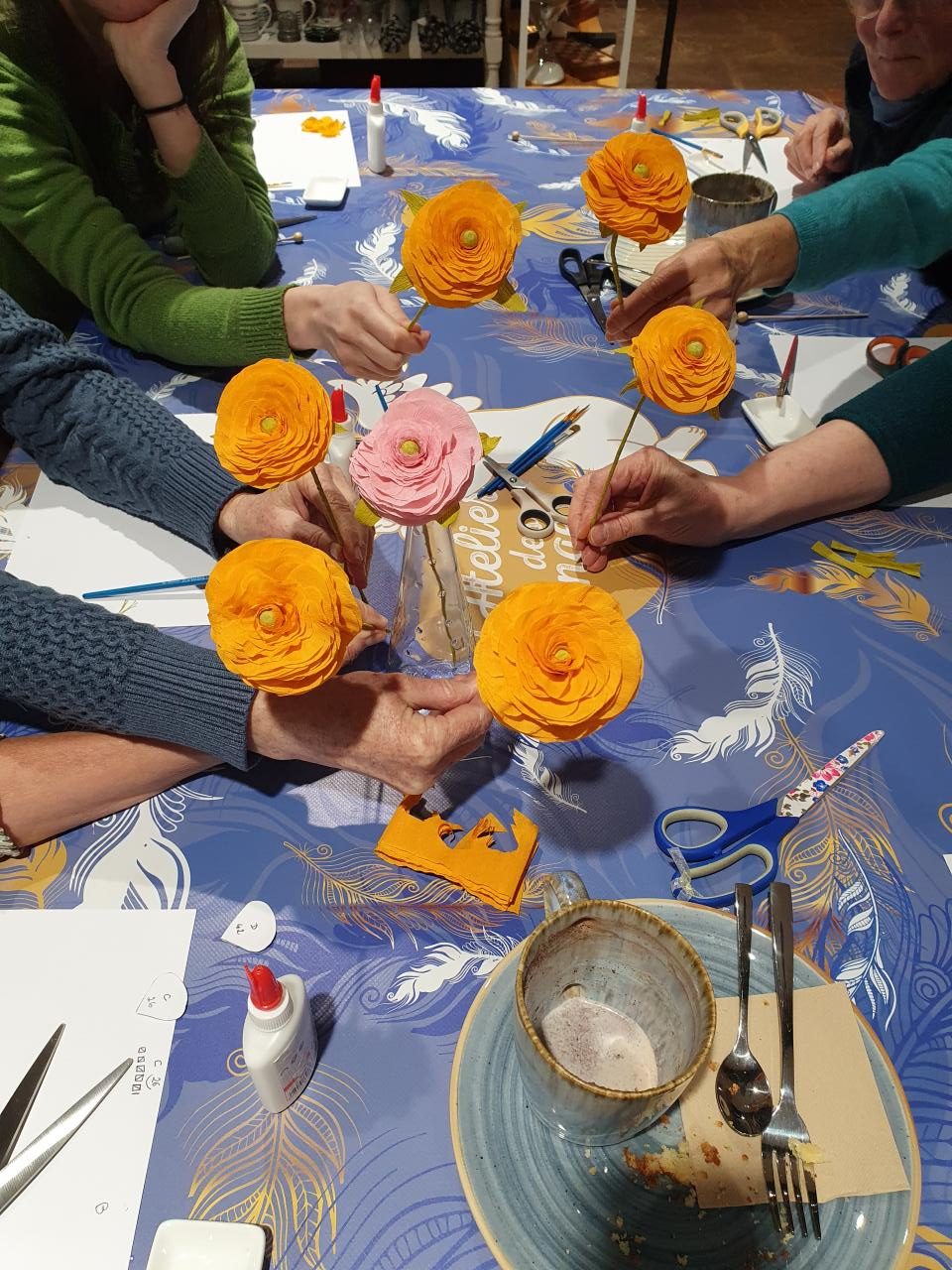 atelier fleur en papier renoncule